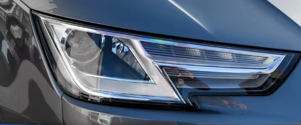 Audi A4 B9 standard Xenon headlights